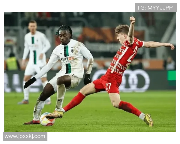 法兰克福客场不敌奥格斯堡，德甲中游征程不断颠簸