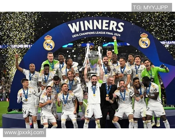 皇马主席佩雷斯确认齐达内留任,苏亚雷斯或将加盟马德里:银河战舰的未来蓝图 皇马主席佩雷斯确认齐达内留任,苏亚雷斯或将加盟马德里:银河战舰的未来蓝图