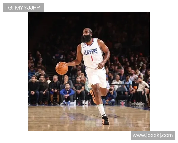 科比的生涯得分超越马龙，成为NBA历史得分榜第三